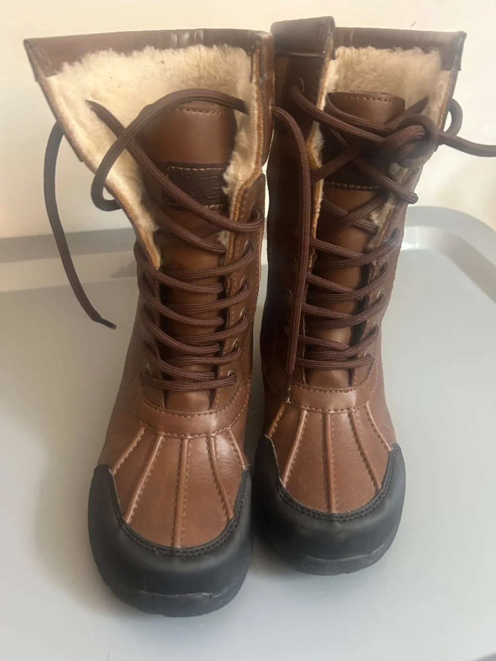 UGG Adirondack